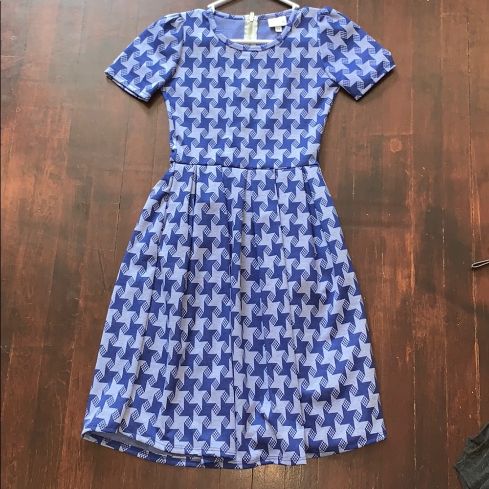 LuLaRoe Amelia